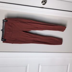 Cabi Lean Leggings #4324 - NWOT - Size Small
